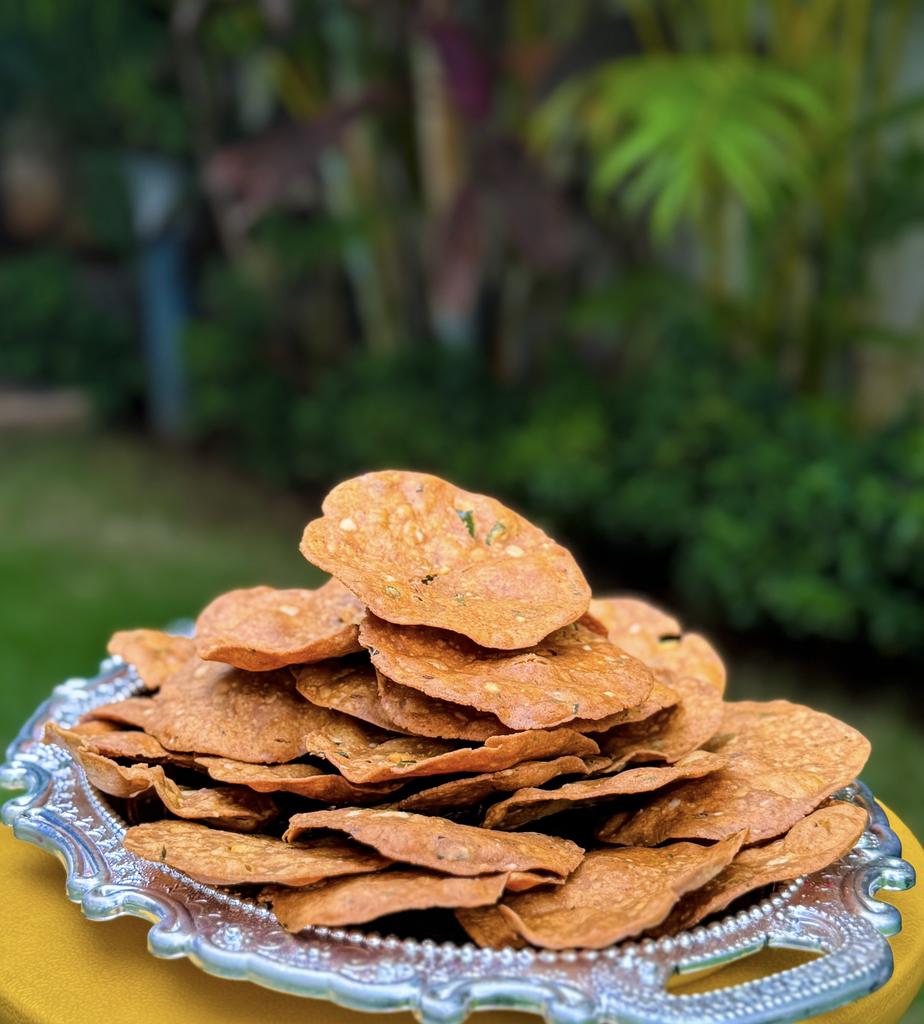 Pacha Jonna Chekkalu (Sorghum Crackers) - 250 Grms